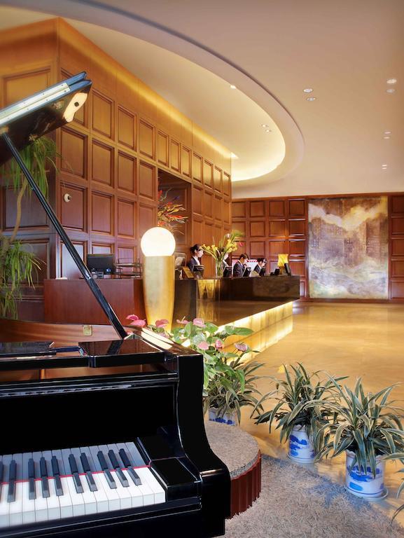 Ramada Plaza Shanghai Gateway Esterno foto