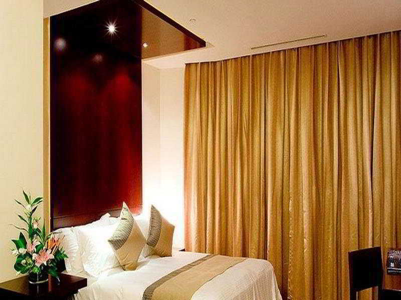 Ramada Plaza Shanghai Gateway Esterno foto